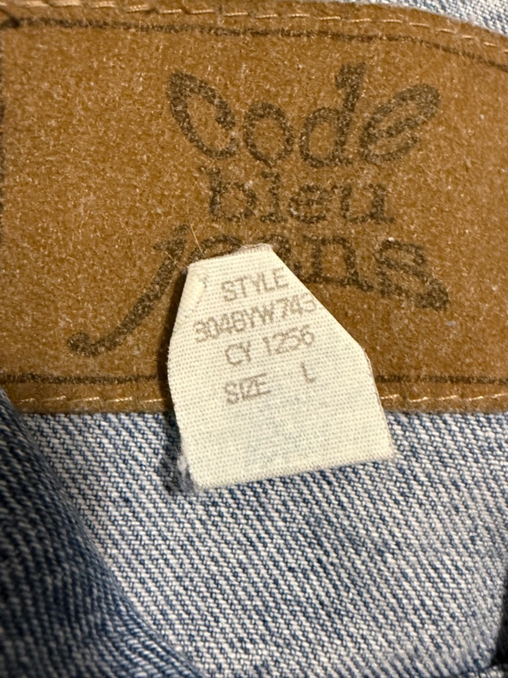 Code Bleu Jean Jacket - Picture 4 of 6